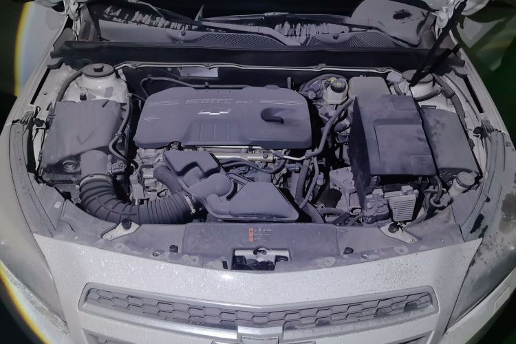 Used Chevrolet Malibu 2014 2.0L Automatic Luxury Edition Engine Bay