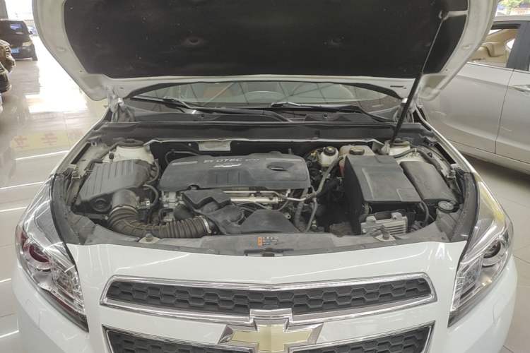 Used Chevrolet Malibu 2014 2.0L Automatic Luxury Edition Engine Bay
