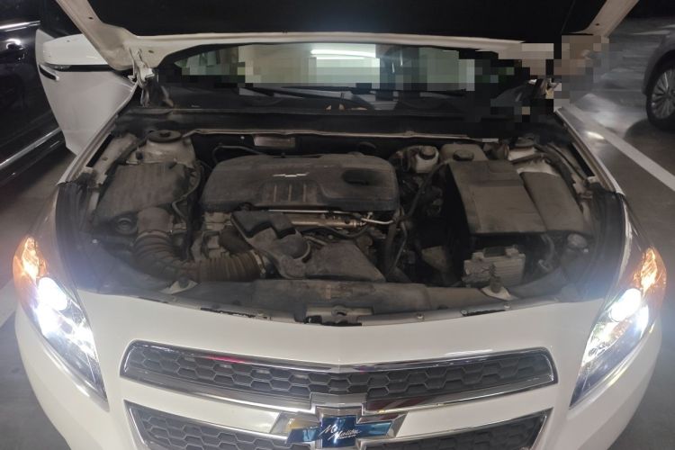 Used Chevrolet Malibu 2014 2.0L Automatic Comfort Edition Engine Bay