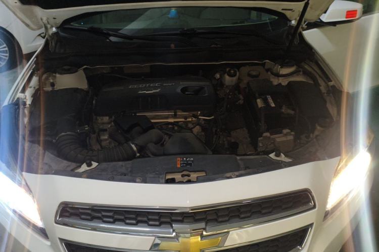 Used Chevrolet Malibu 2014 2.0L Automatic Luxury Edition Engine Bay