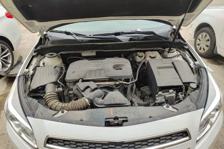 Used Chevrolet Malibu 2014 2.0L Automatic Luxury Edition Engine Bay