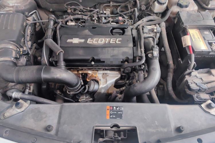 Used Chevrolet Malibu 2014 1.6T Automatic Comfort Edition Engine Bay