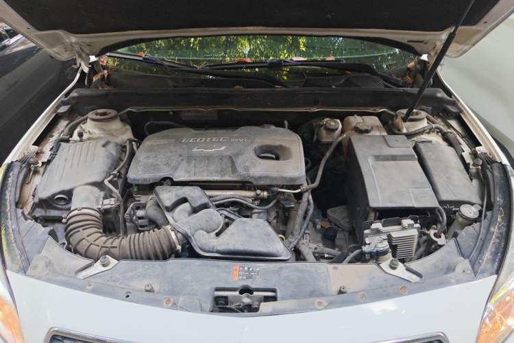 Used Chevrolet Malibu 2014 2.0L Automatic Luxury Edition Engine Bay