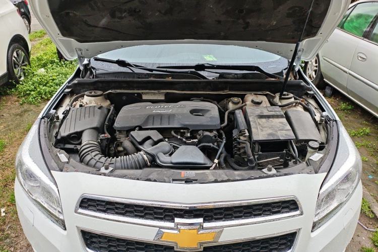 Used Chevrolet Malibu 2014 2.4L Automatic Luxury Edition Engine Bay