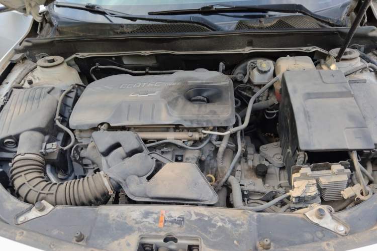 Used Chevrolet Malibu 2014 2.0L Automatic Luxury Edition Engine Bay