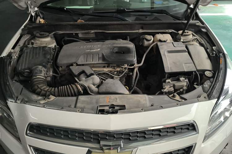Used Chevrolet Malibu 2014 2.0L Automatic Luxury Edition Engine Bay