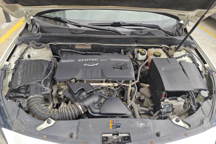 Used Chevrolet Malibu 2014 2.0L Automatic Luxury Edition Engine Bay