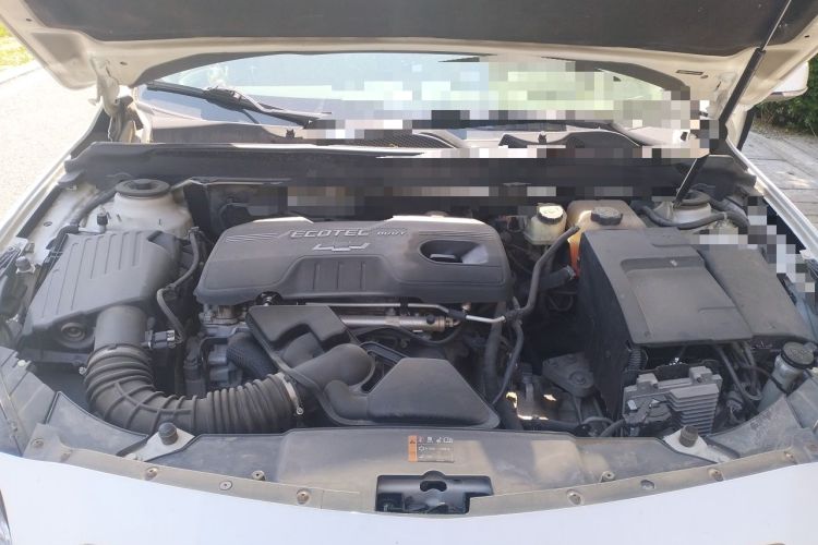 Used Chevrolet Malibu 2014 2.0L Automatic Comfort Edition Engine Bay