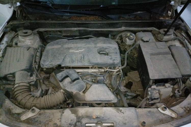 Used Chevrolet Malibu 2014 2.0L Automatic Luxury Edition Engine Bay