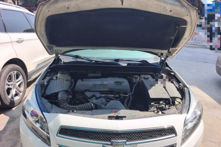 Used Chevrolet Malibu 2014 2.0L Automatic Comfort Edition Engine Bay