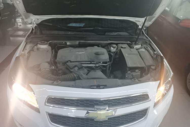 Used Chevrolet Malibu 2014 2.0L Automatic Luxury Edition Engine Bay