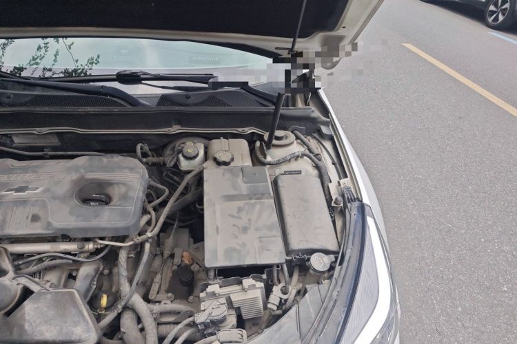 Used Chevrolet Malibu 2014 2.0L Automatic Luxury Edition Engine Bay Left