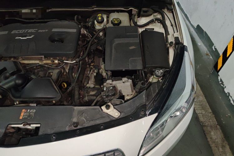Used Chevrolet Malibu 2014 2.0L Automatic Luxury Edition Engine Bay Left