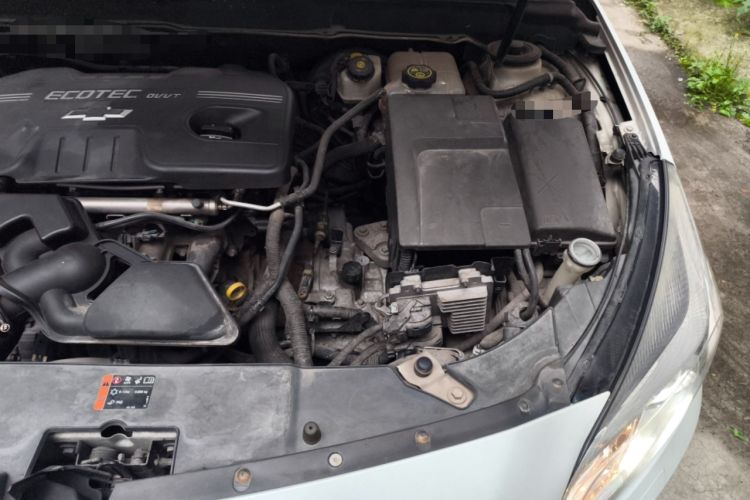 Used Chevrolet Malibu 2014 2.0L Automatic Luxury Edition Engine Bay Left