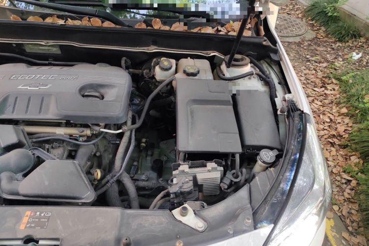 Used Chevrolet Malibu 2014 2.0L Automatic Luxury Edition Engine Bay Left
