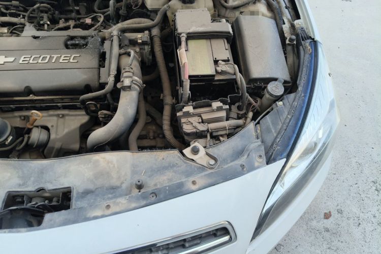 Used Chevrolet Malibu 2014 1.6T Automatic Comfort Edition Engine Bay Left