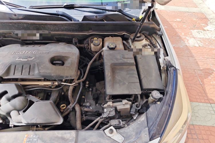 Used Chevrolet Malibu 2014 2.0L Automatic Luxury Edition Engine Bay Left