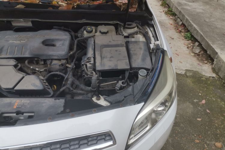 Used Chevrolet Malibu 2014 2.4L Automatic Luxury Edition Engine Bay Left