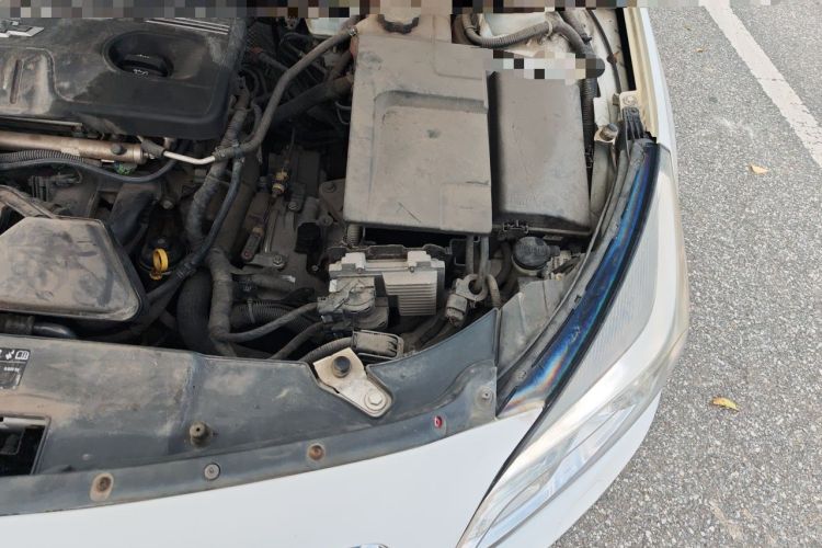Used Chevrolet Malibu 2014 2.0L Automatic Luxury Edition Engine Bay Left
