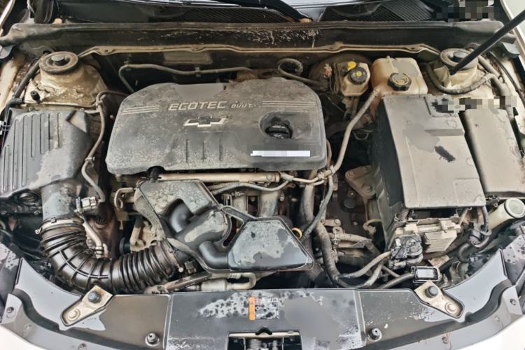 Used Chevrolet Malibu 2014 2.0L Automatic Comfort Edition Engine Bay