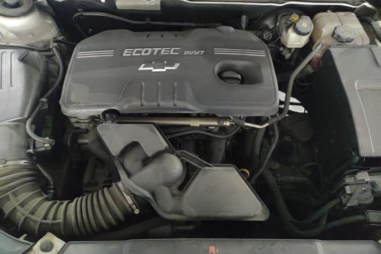 Used Chevrolet Malibu 2014 2.0L Automatic Luxury Edition Engine Bay