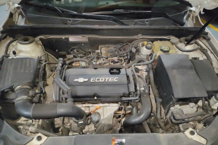 Used Chevrolet Malibu 2014 1.6T Automatic Comfort Edition Engine Bay