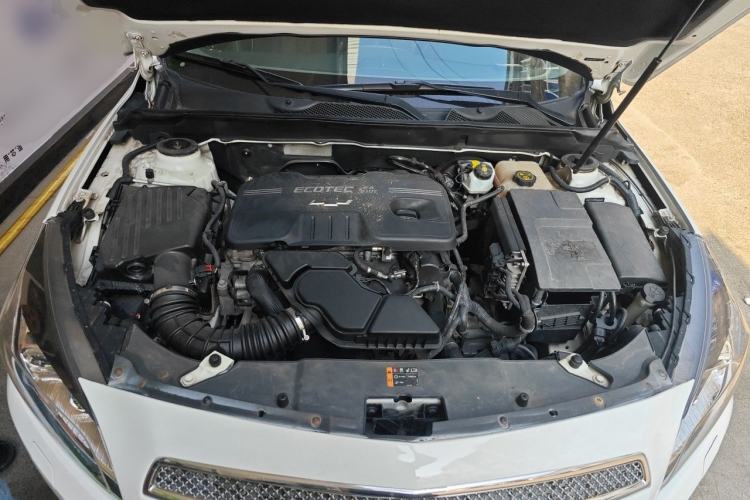 Used Chevrolet Malibu 2014 2.4L Automatic Luxury Edition Engine Bay