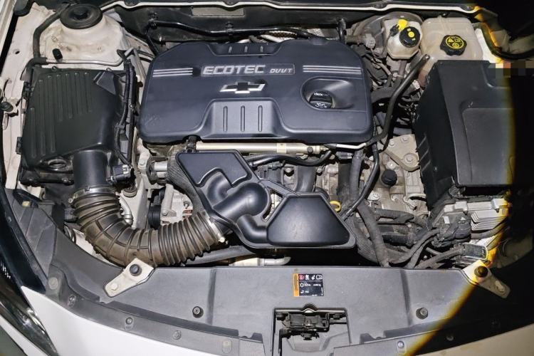 Used Chevrolet Malibu 2014 2.0L Automatic Luxury Edition Engine Bay