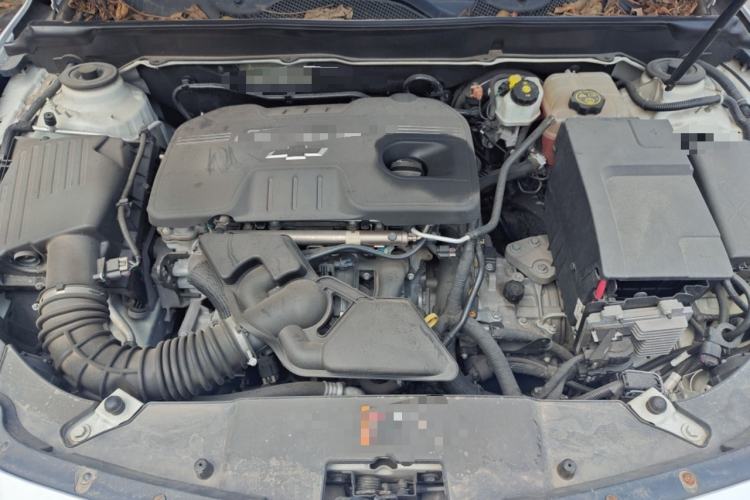 Used Chevrolet Malibu 2014 2.0L Automatic Comfort Edition Engine Bay