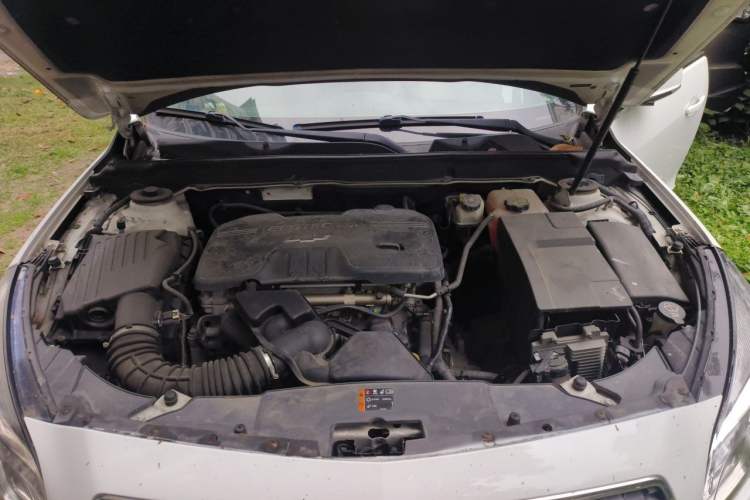 Used Chevrolet Malibu 2014 2.0L Automatic Luxury Edition Engine Bay