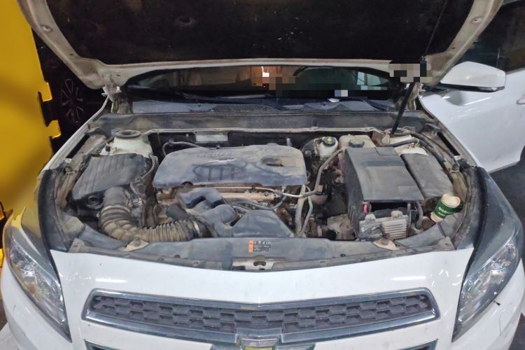 Used Chevrolet Malibu 2014 2.0L Automatic Luxury Edition Engine Bay