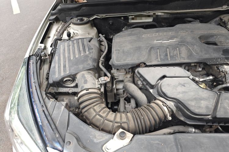 Used Chevrolet Malibu 2014 2.4L Automatic Luxury Edition Engine Bay Right