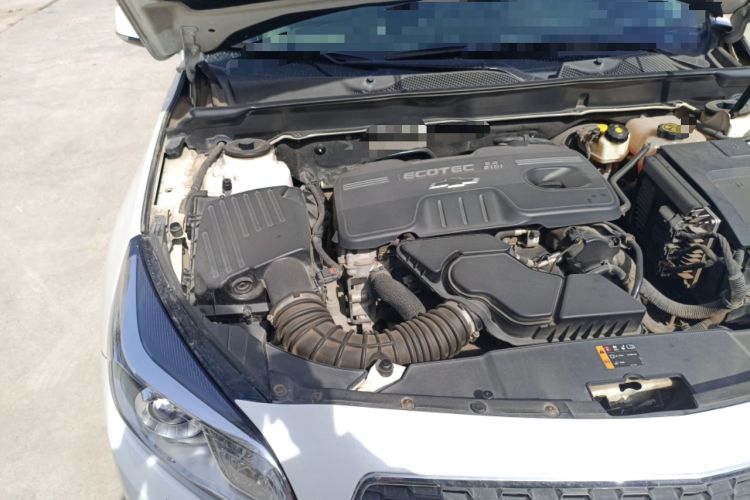 Used Chevrolet Malibu 2014 2.4L Automatic Luxury Edition Engine Bay Right