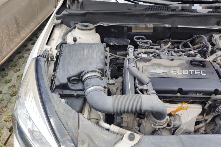 Used Chevrolet Malibu 2014 1.6T Automatic Comfort Edition Engine Bay Right