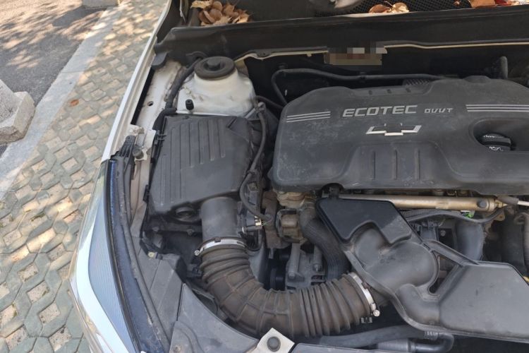 Used Chevrolet Malibu 2014 2.0L Automatic Luxury Edition Engine Bay Right