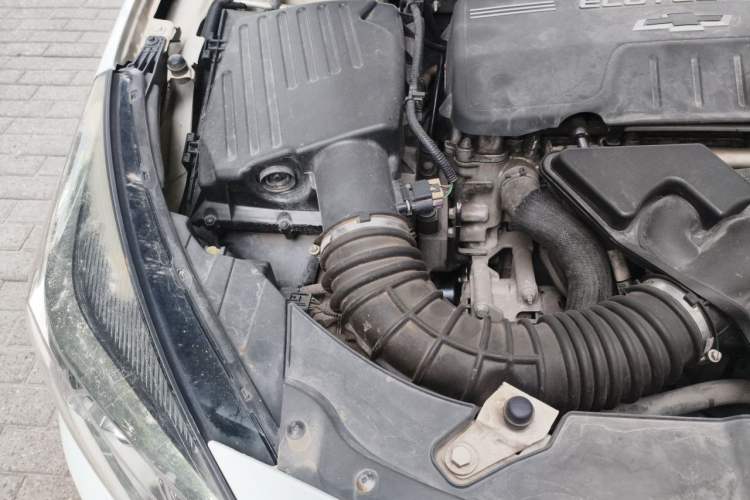 Used Chevrolet Malibu 2014 2.0L Automatic Luxury Edition Engine Bay Right