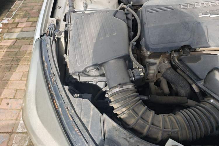 Used Chevrolet Malibu 2014 2.0L Automatic Luxury Edition Engine Bay Right