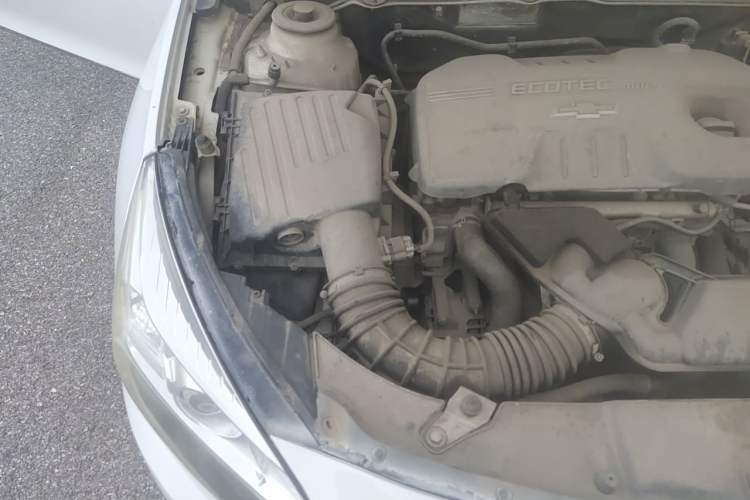 Used Chevrolet Malibu 2014 2.0L Automatic Comfort Edition Engine Bay Right