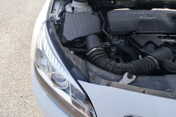 Used Chevrolet Malibu 2014 2.0L Automatic Comfort Edition Engine Bay Right