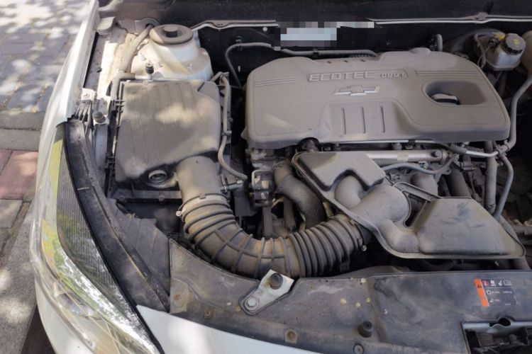 Used Chevrolet Malibu 2014 2.0L Automatic Luxury Edition Engine Bay Right