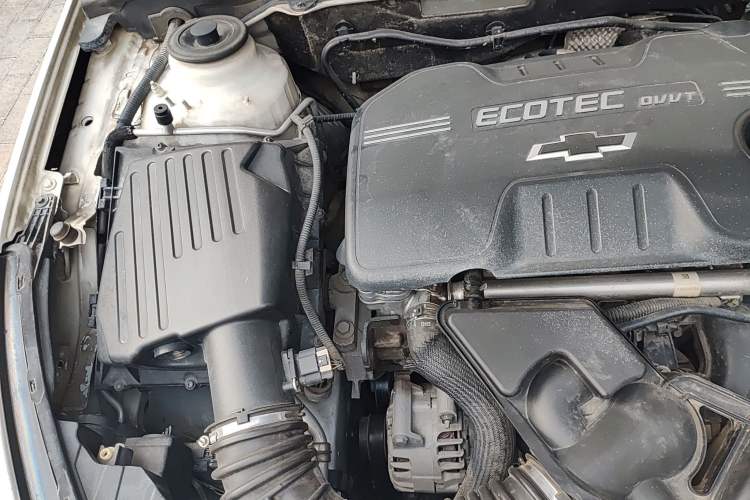 Used Chevrolet Malibu 2014 2.0L Automatic Luxury Edition Engine Bay Right