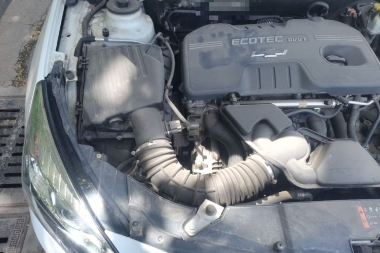 Used Chevrolet Malibu 2014 2.0L Automatic Comfort Edition Engine Bay Right