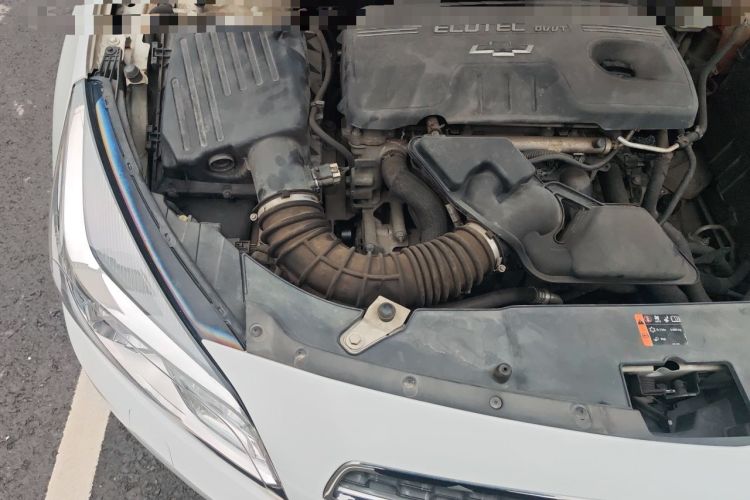 Used Chevrolet Malibu 2014 2.0L Automatic Luxury Edition Engine Bay Right