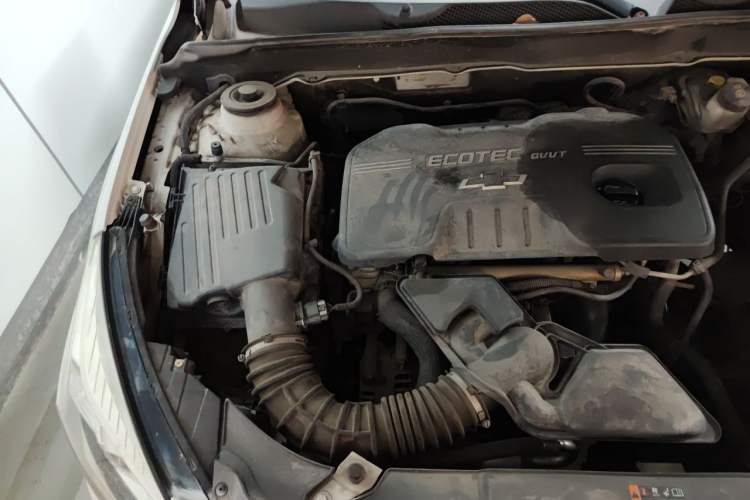 Used Chevrolet Malibu 2014 2.0L Automatic Luxury Edition Engine Bay Right