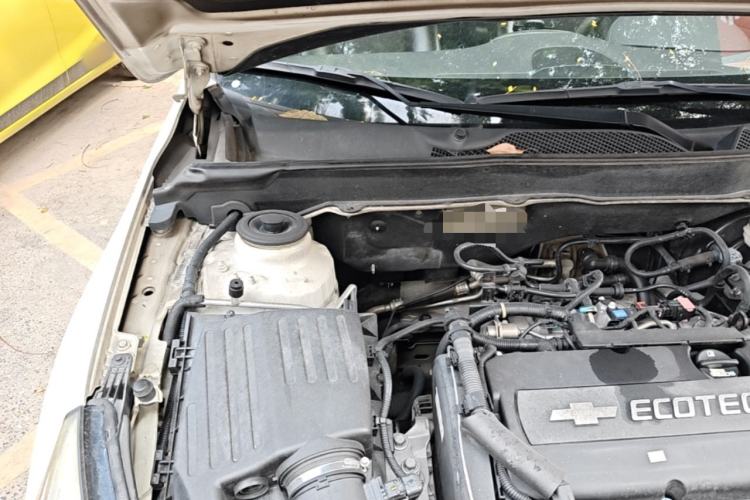 Used Chevrolet Malibu 2014 1.6T Automatic Comfort Edition Engine Bay Right