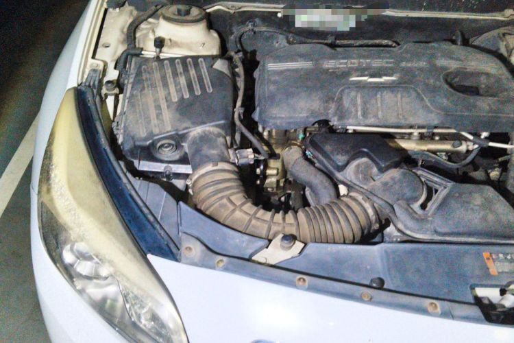 Used Chevrolet Malibu 2014 2.0L Automatic Luxury Edition Engine Bay Right