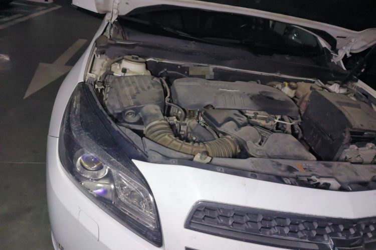 Used Chevrolet Malibu 2014 2.0L Automatic Luxury Edition Engine Bay Right