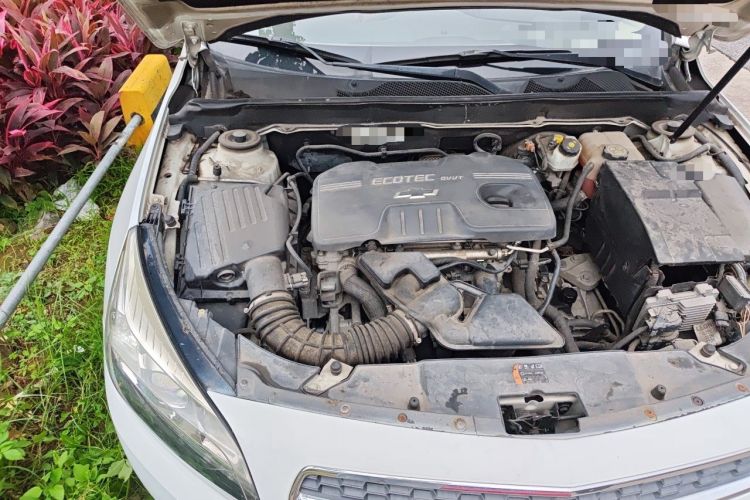 Used Chevrolet Malibu 2014 2.0L Automatic Comfort Edition Engine Bay Right