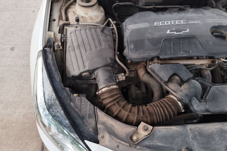 Used Chevrolet Malibu 2014 2.0L Automatic Luxury Edition Engine Bay Right