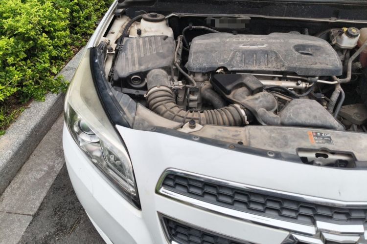 Used Chevrolet Malibu 2014 2.0L Automatic Luxury Edition Engine Bay Right